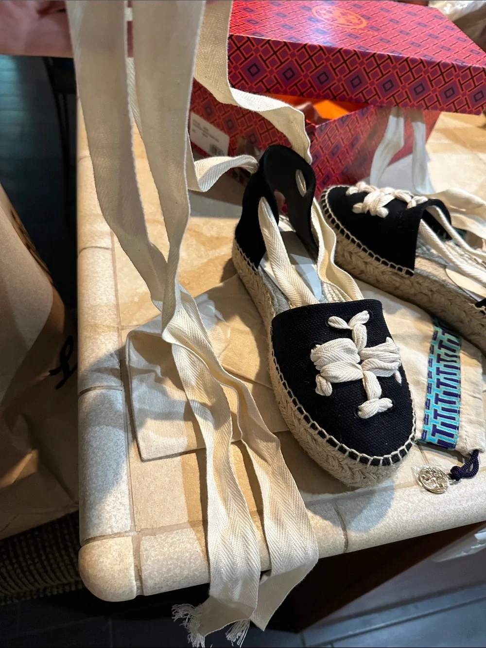Tory Burch Worn Once in Tory Burch  Box with Duster